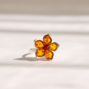 Amber Flower Ring in Sterling Silver
