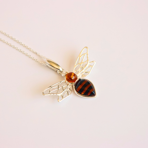 Amber Bee Necklace In Sterling Silver