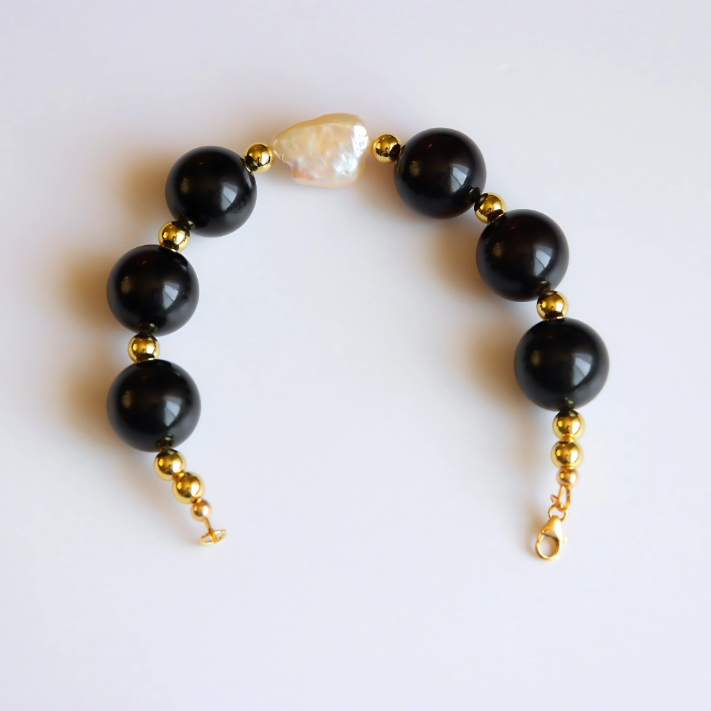 Baltic Cherry Amber Bracelet with Baroque Pearl  – 18k Gold Filled