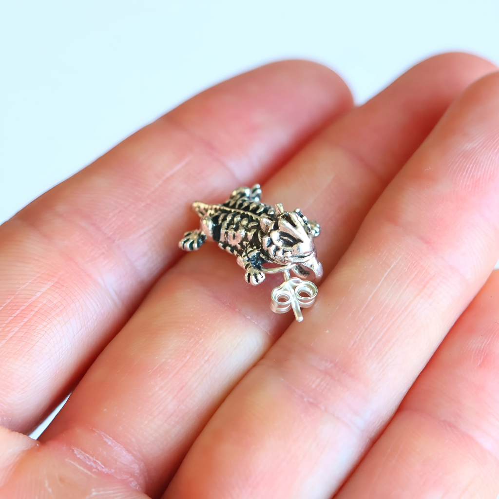 Horny Toad Dangle Earrings – Sterling Silver Southwest Lizard Jewelry