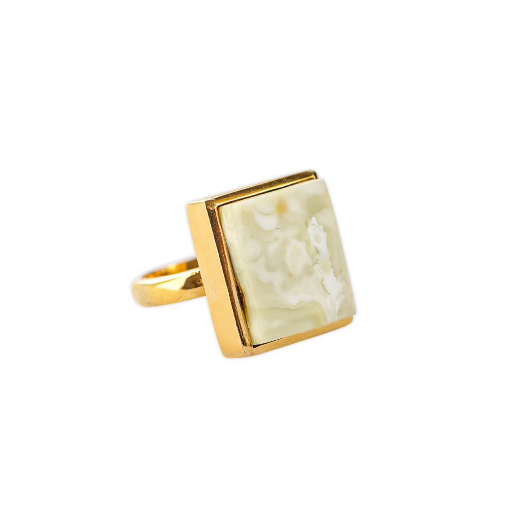 Butterscotch Amber Ring in 14k Gold - Elegant Statement Piece