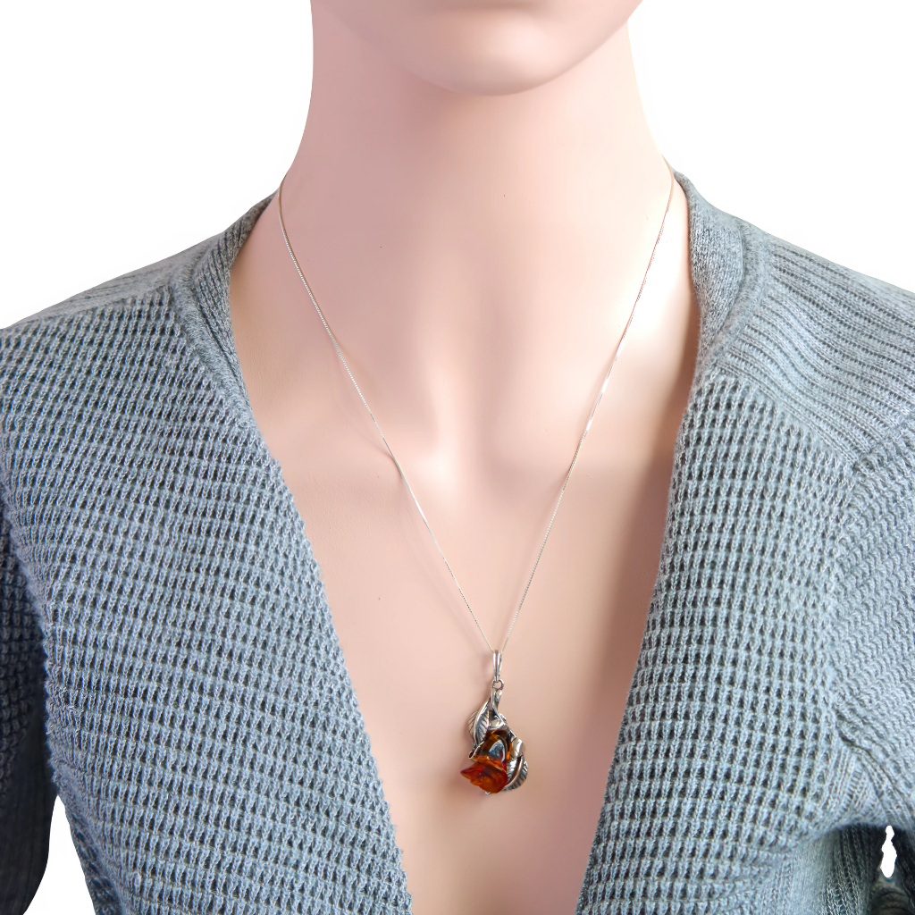 Dark Amber rose pendant