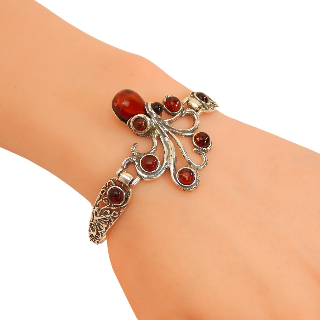 octopus bracelet