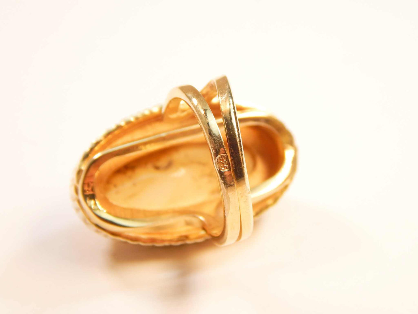 Genuine Baltic Rare White Amber Oval Cut Regal Ring in 14k Gold Plated s925