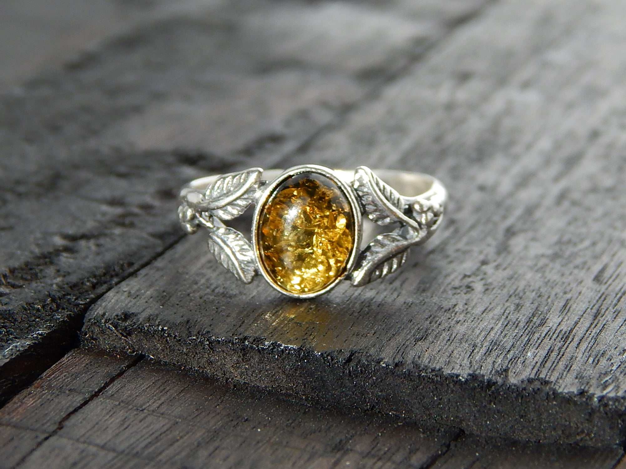 Natural Baltic Golden Green Amber Oval Cut Feather Ring