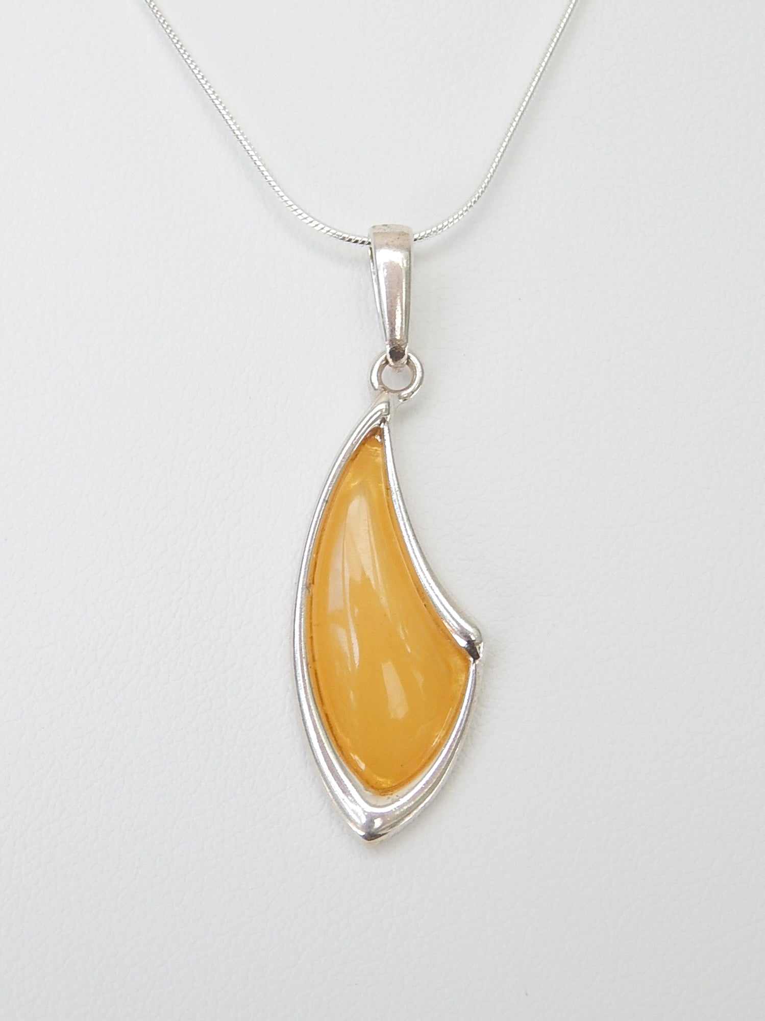 Natural Baltic Lemon Amber Modern Geometric Pendant Necklace