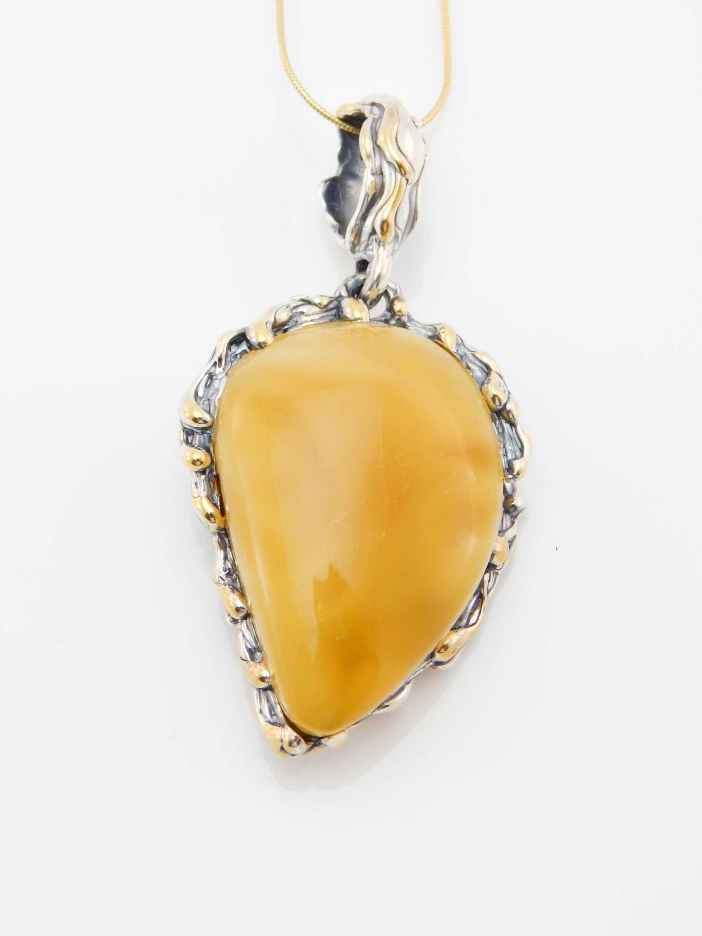 Natural Baltic Butterscotch Sleepy Hallow Limited Edition Pendant Necklace in 925 Sterling Silver