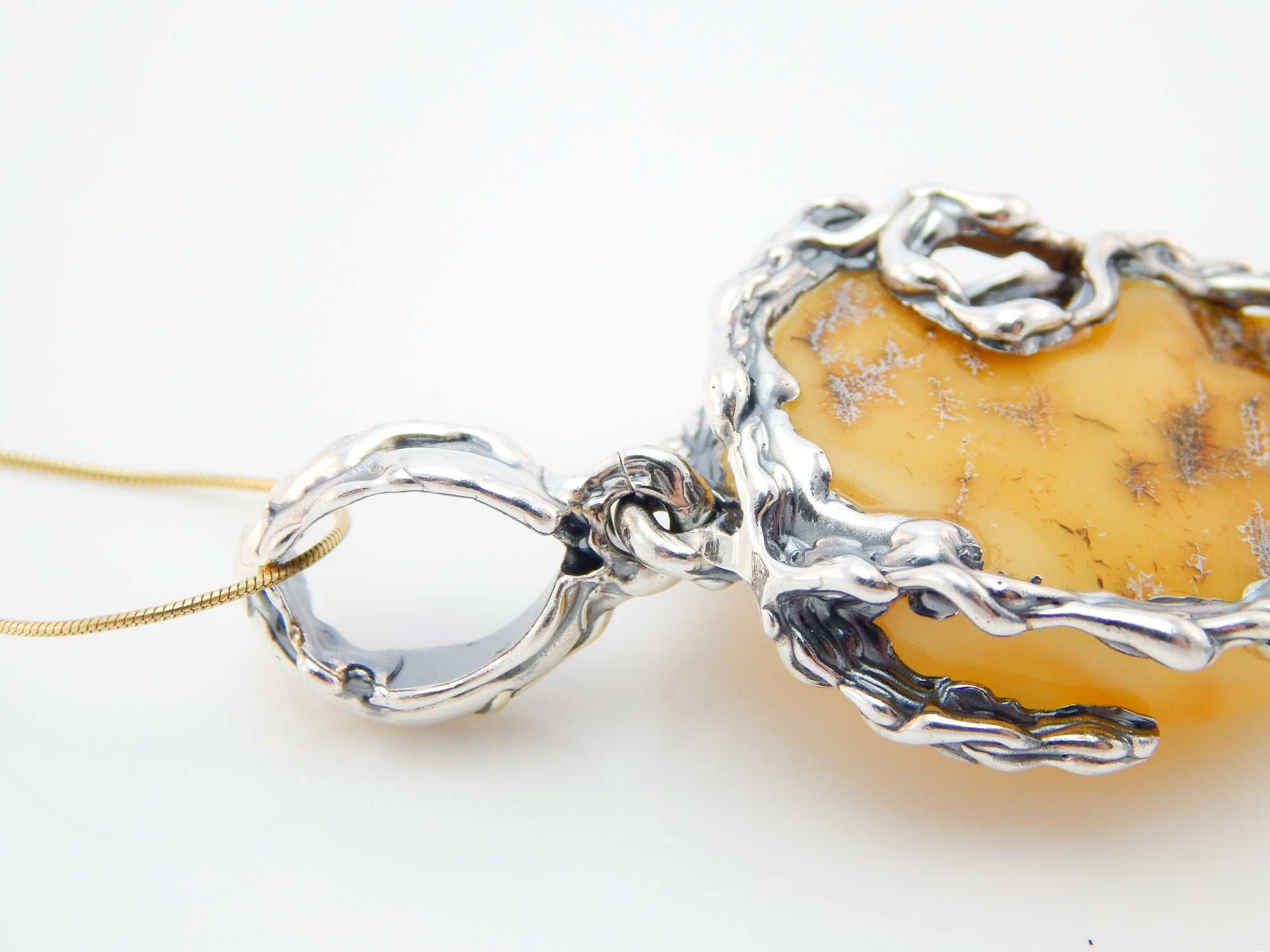 Natural Baltic Butterscotch Sleepy Hallow Limited Edition Pendant Necklace in 925 Sterling Silver