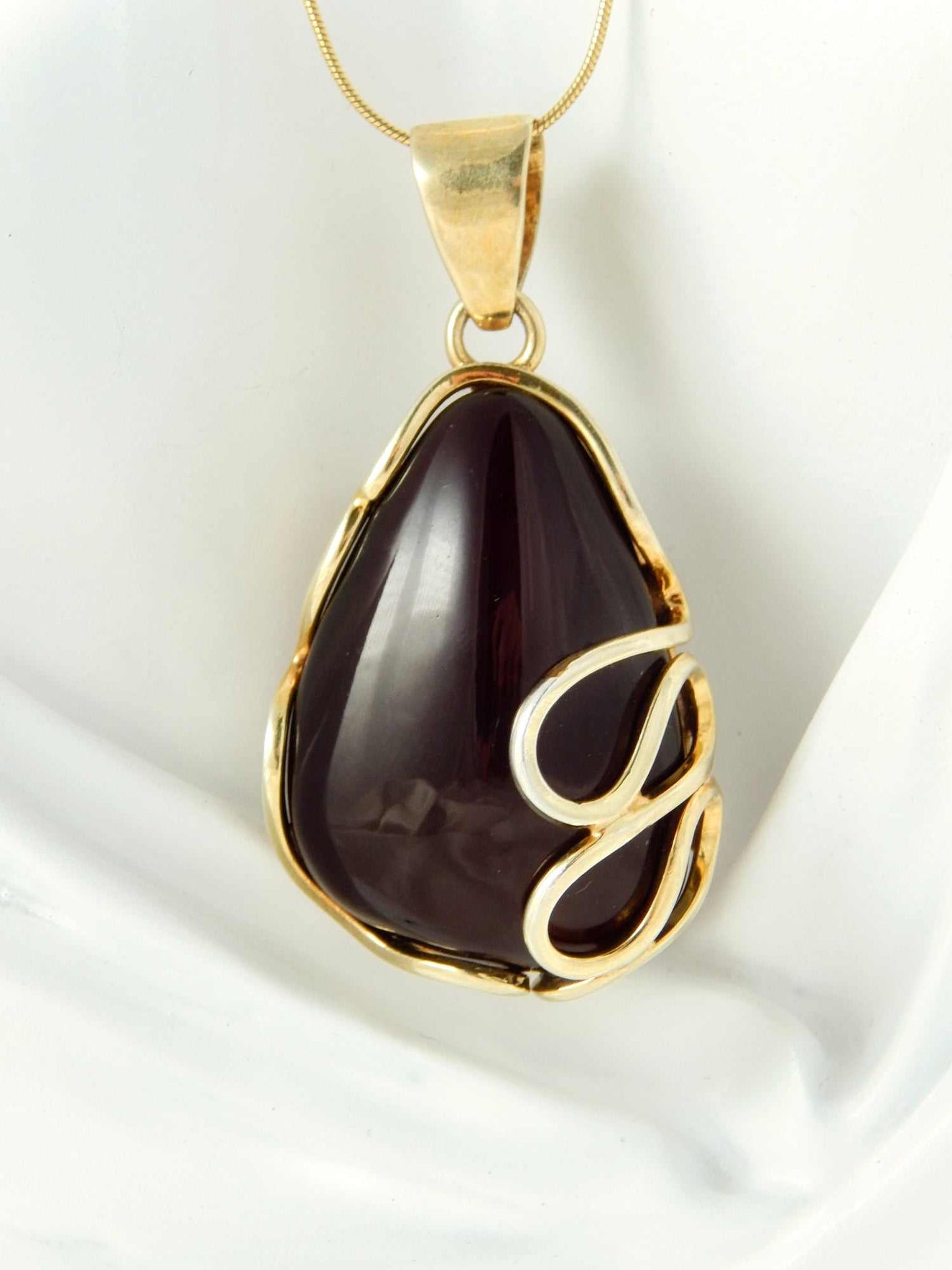 black cherry amber jewelry