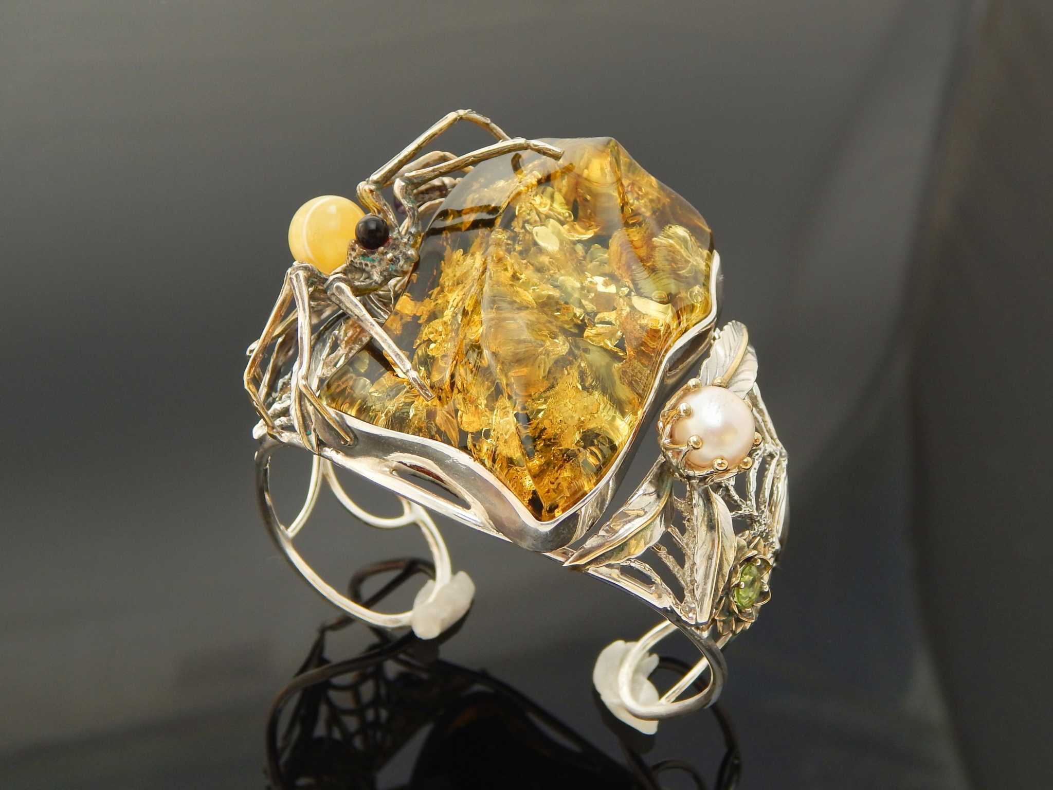 Natural Baltic Green and Lemon Amber Spider Web Bracelet in 925 Sterling Silver