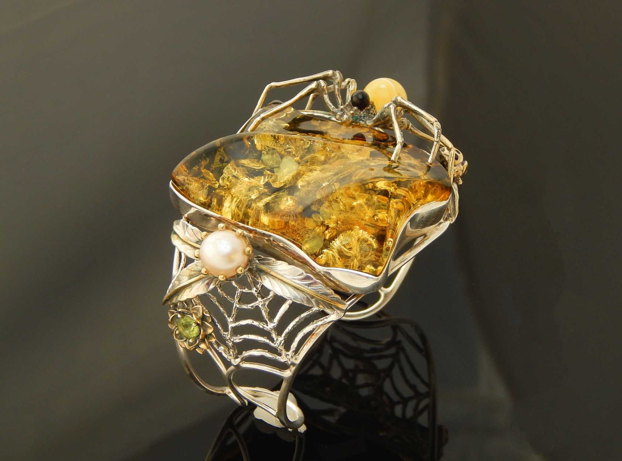 Natural Baltic Green and Lemon Amber Spider Web Bracelet in 925 Sterling Silver