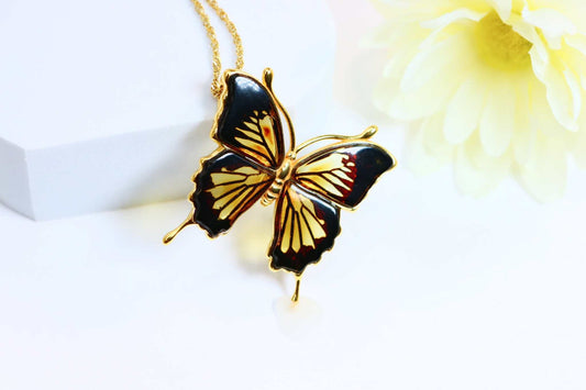 Natural Baltic Amber Monarch Butterfly Pendant Necklace in 14k Gold Plated s925