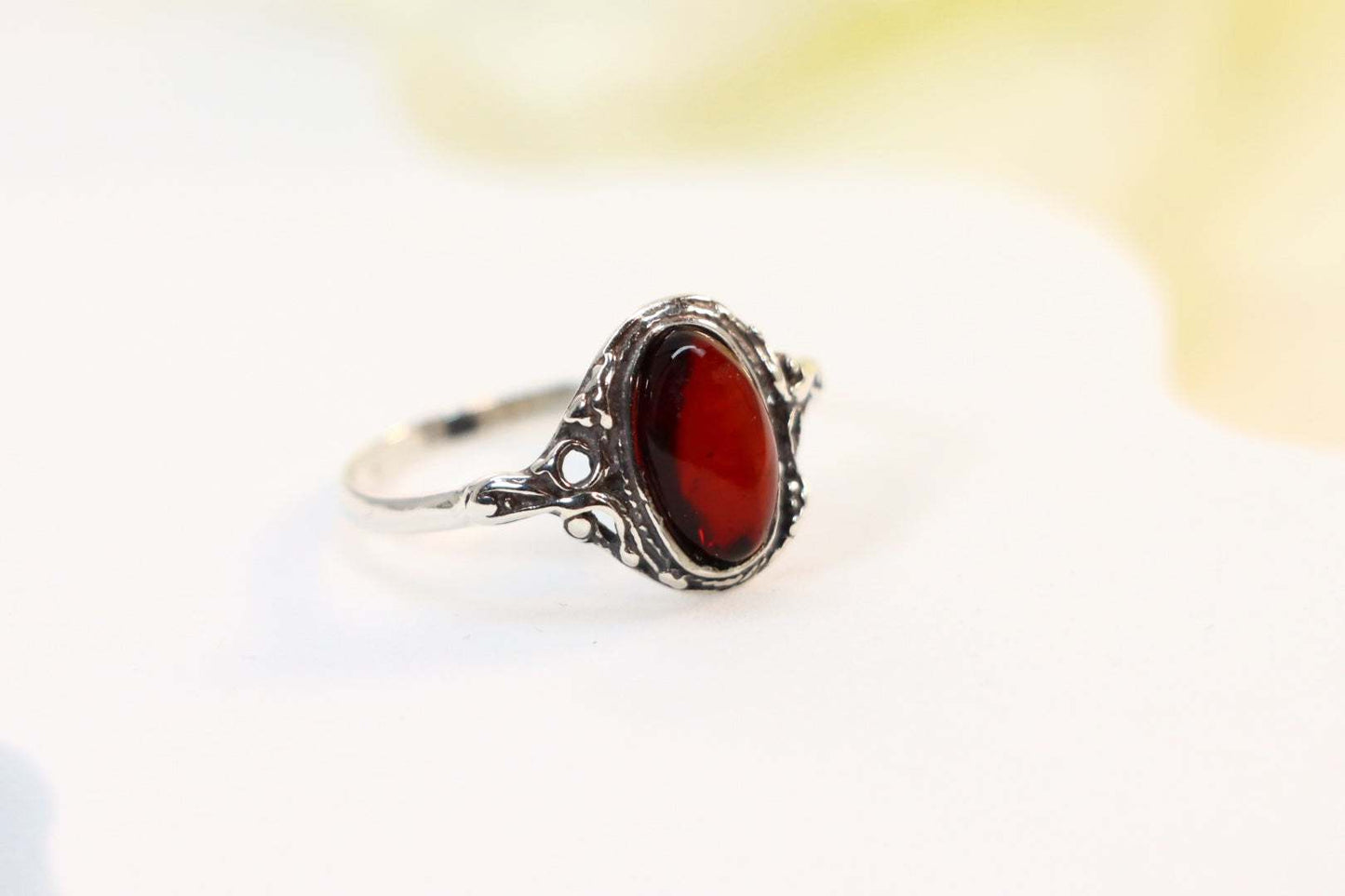 Natural Baltic Cherry Amber Victorian Style Ring in 925 Sterling Silver