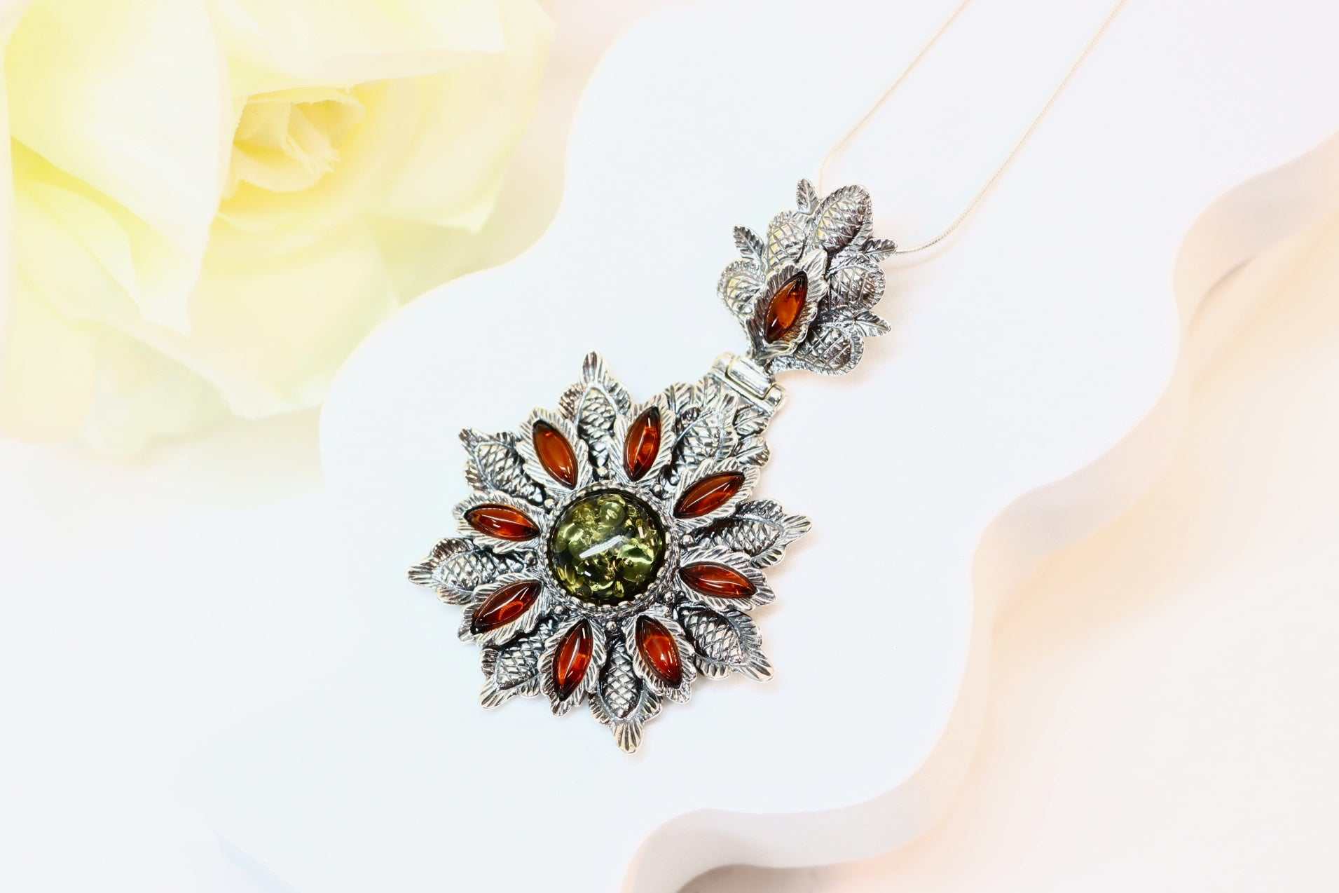 Natural Baltic Amber Tropical Floral Statement Necklace in 925 Sterling Silver