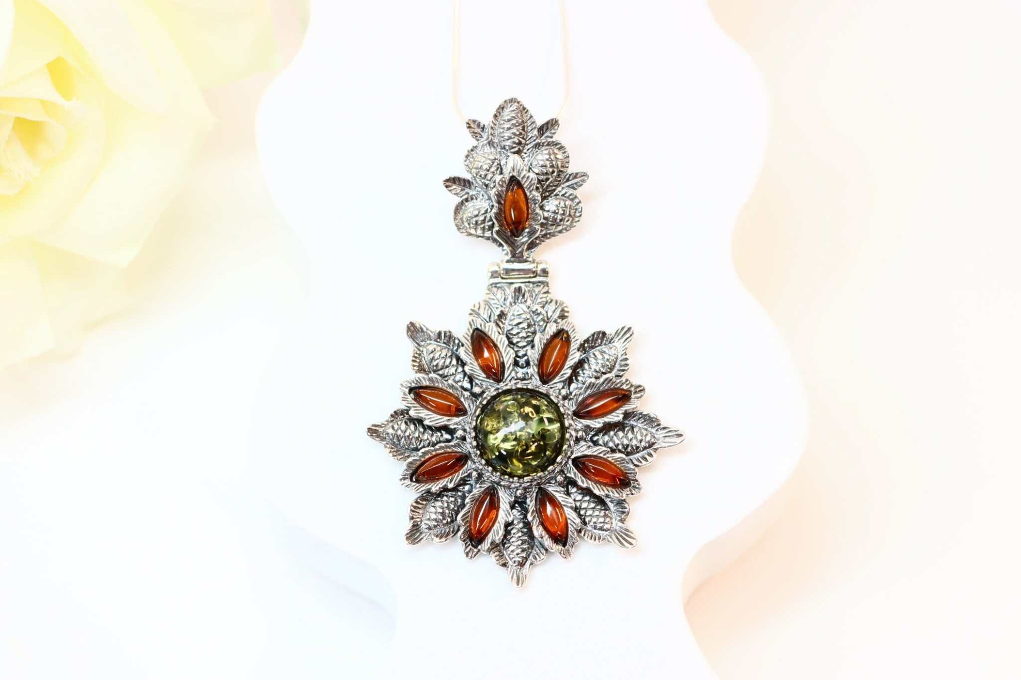 Natural Baltic Amber Tropical Floral Statement Necklace in 925 Sterling Silver