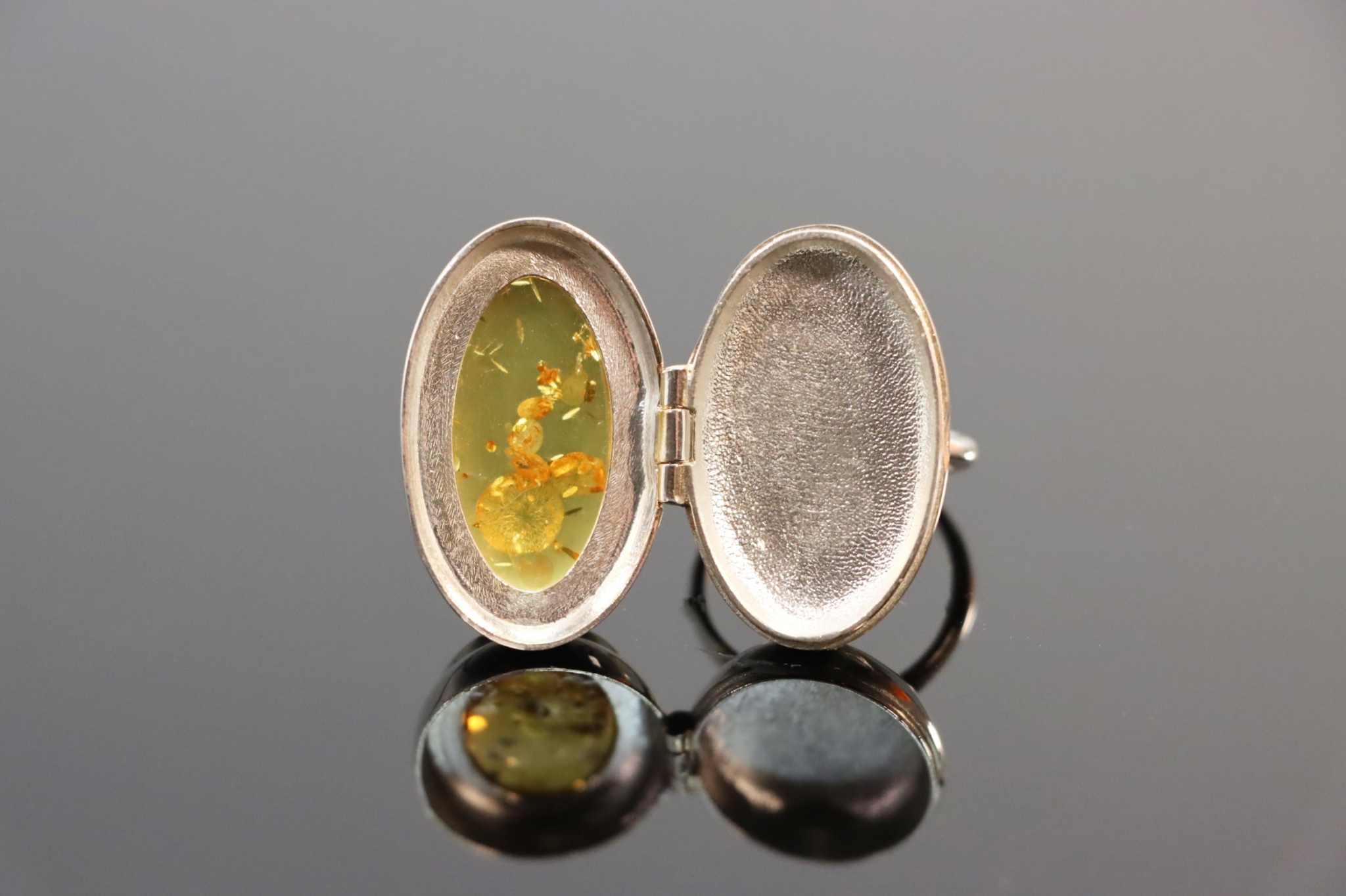 Natural Baltic Lemon Amber Adjustable Poison Ring in 925 Sterling Silver