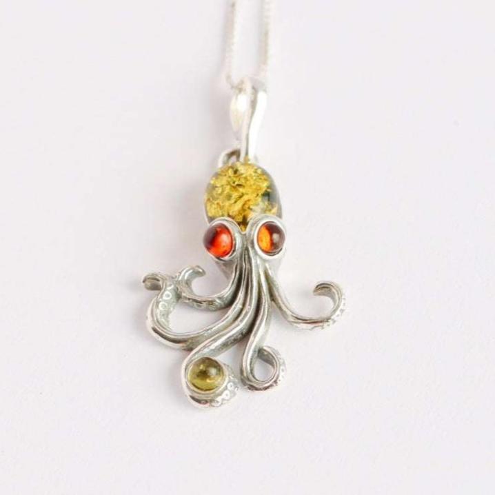 Baltic Amber Octopus Pendant Necklace|Green and Red Amber|925 Sterling Silver