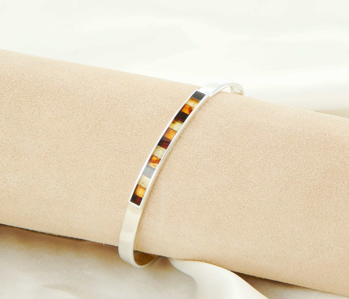 Natural Baltic Amber Minimalist Cuff Bracelet in 925 Sterling Silver - Jūratė Amber