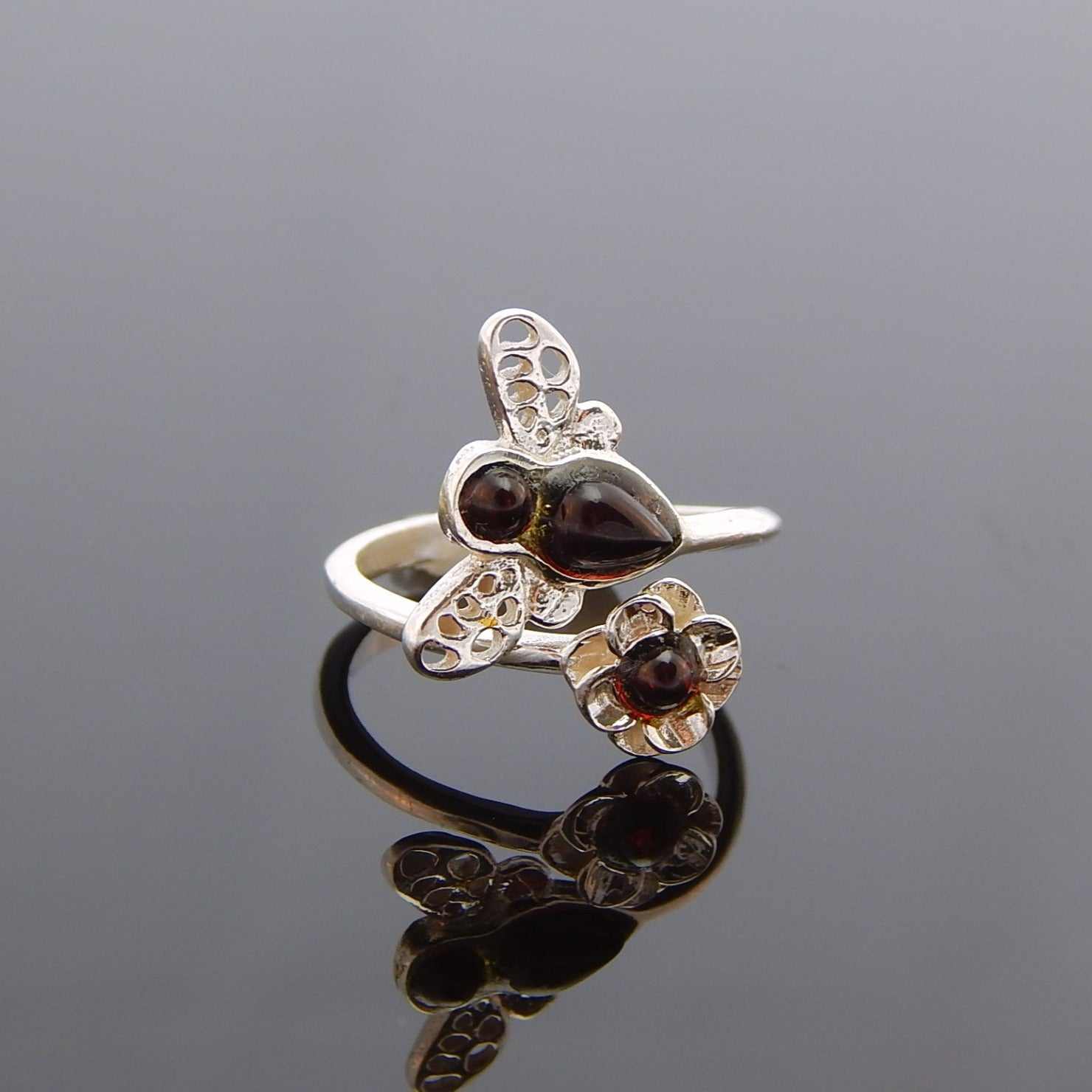 Natural Baltic Cherry Amber Bumble Bee Flower Adjustable Ring in 925 Sterling Silver - Jūratė Amber