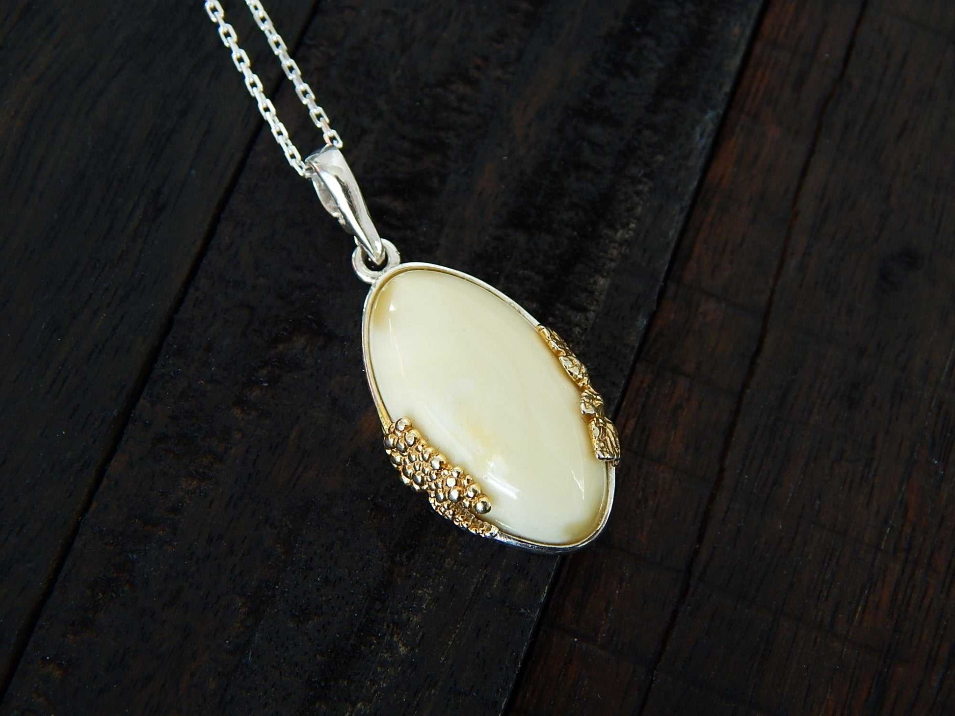 Natural Baltic White Amber 14K Gold Plated Grape Leaf Design Necklace - Jūratė Amber
