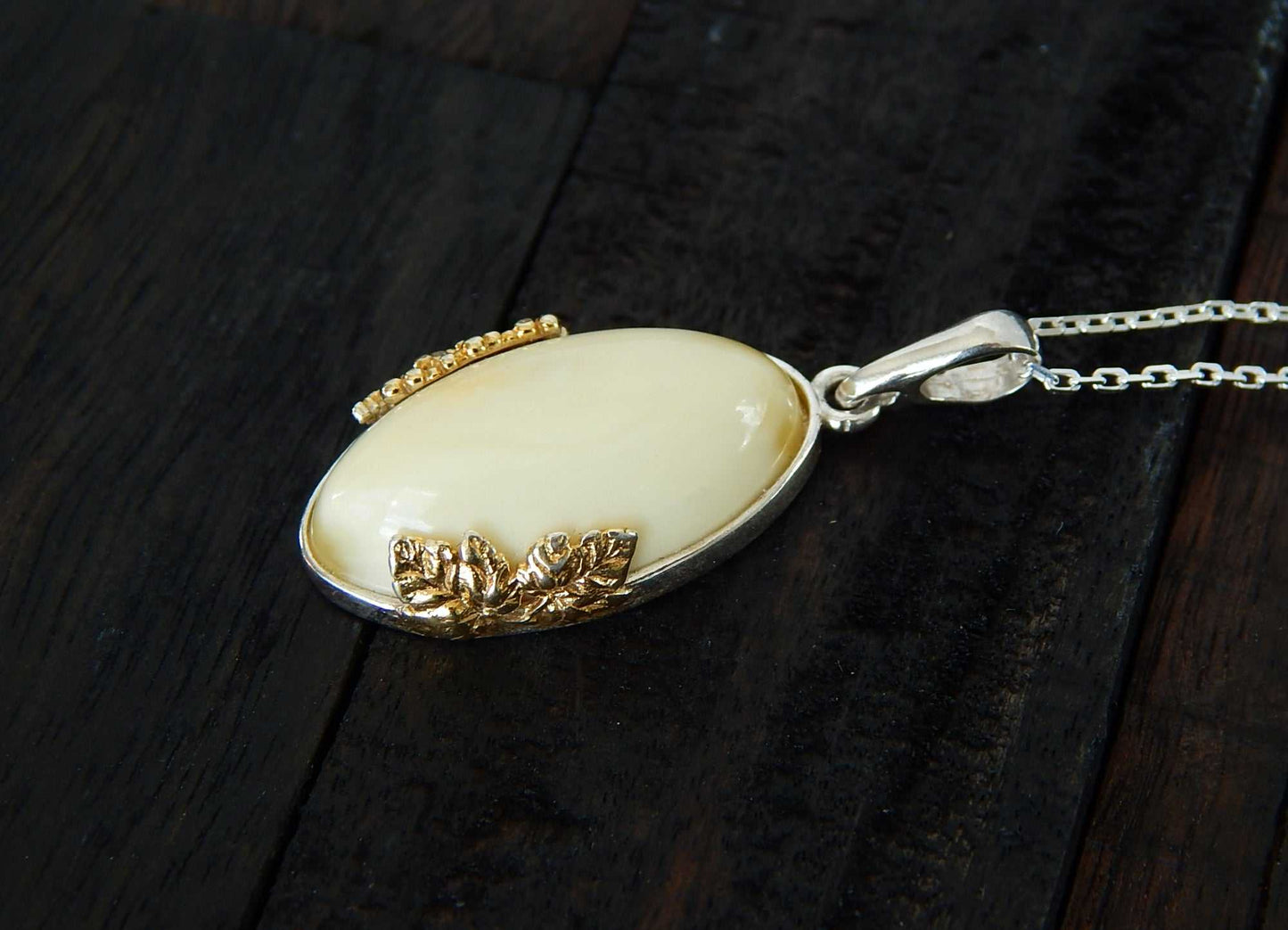 Natural Baltic White Amber 14K Gold Plated Grape Leaf Design Necklace - Jūratė Amber