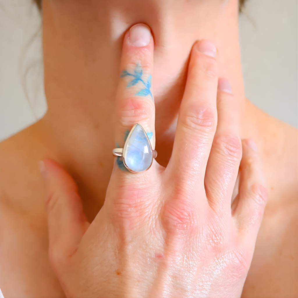 Pear Cut Moonstone Ring in Sterling Silver - Jūratė Amber