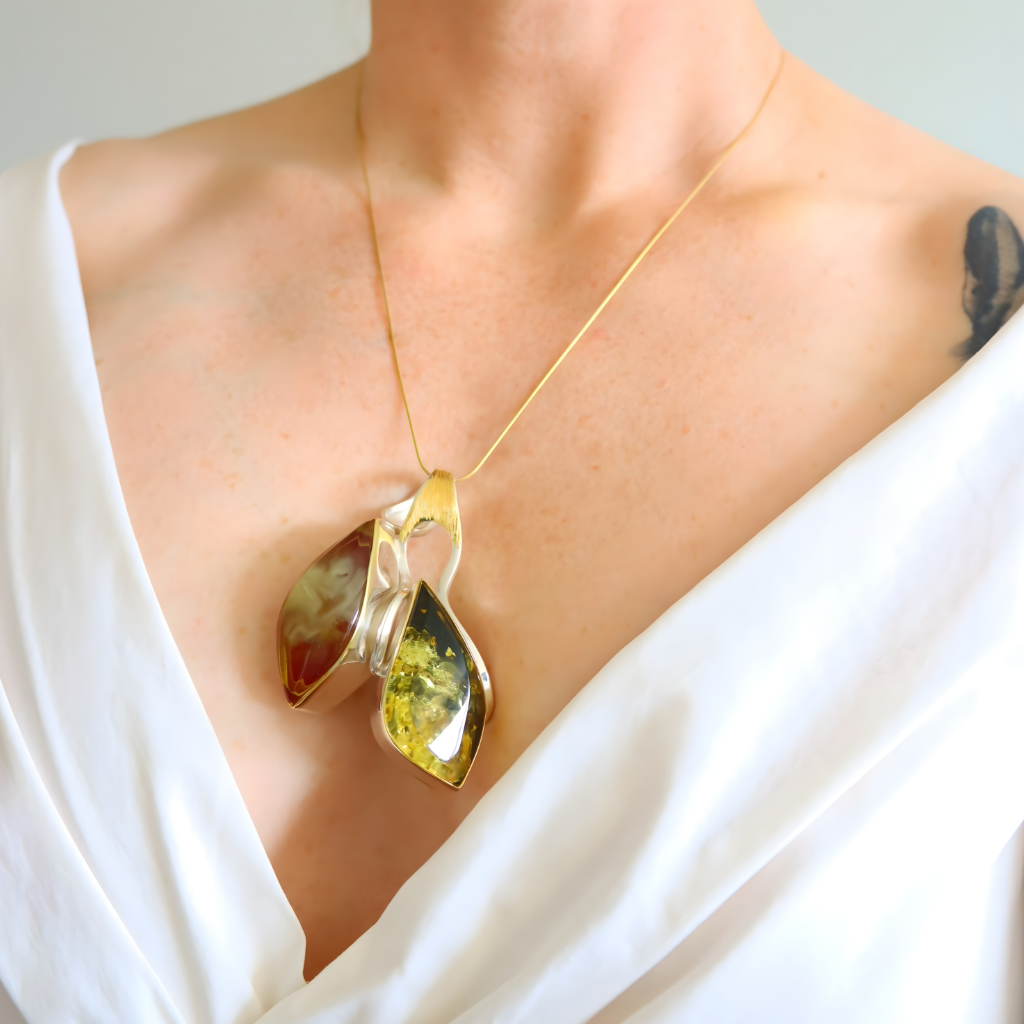 Tomosz Artszok Baltic Amber Necklace - Sterling Silver 14k Gold - Jūratė Amber