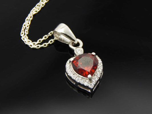 Natural Garnet and Diamond Heart Necklace in 925 Sterling Silver - Jūratė Amber