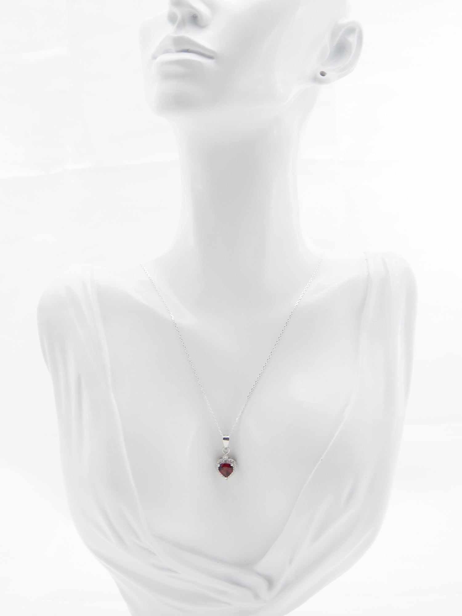Natural Garnet and Diamond Heart Necklace in 925 Sterling Silver - Jūratė Amber
